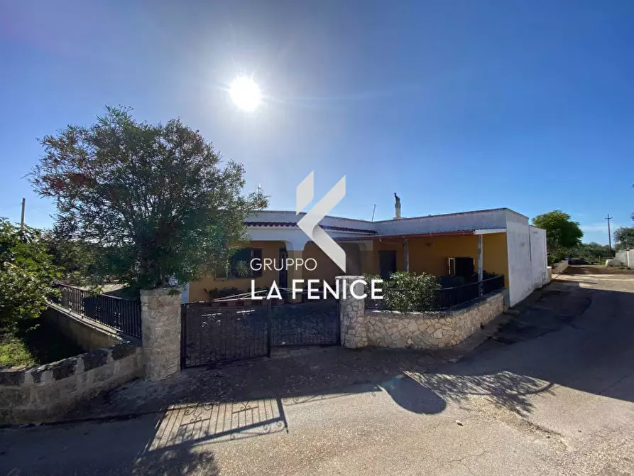 Immagine 2 di Casa indipendente in vendita  in C.da Uacella a Locorotondo