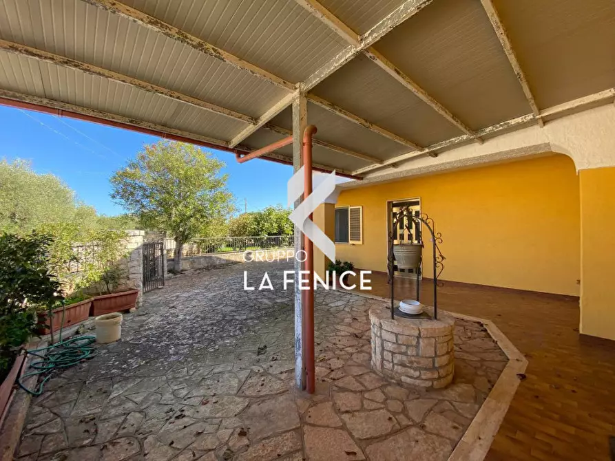 Immagine 11 di Casa indipendente in vendita  in C.da Uacella a Locorotondo