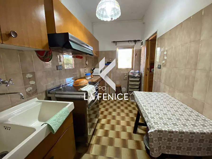 Immagine 49 di Casa indipendente in vendita  in C.da Uacella a Locorotondo