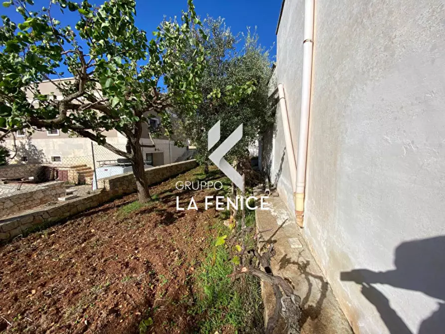 Immagine 57 di Casa indipendente in vendita  in C.da Uacella a Locorotondo