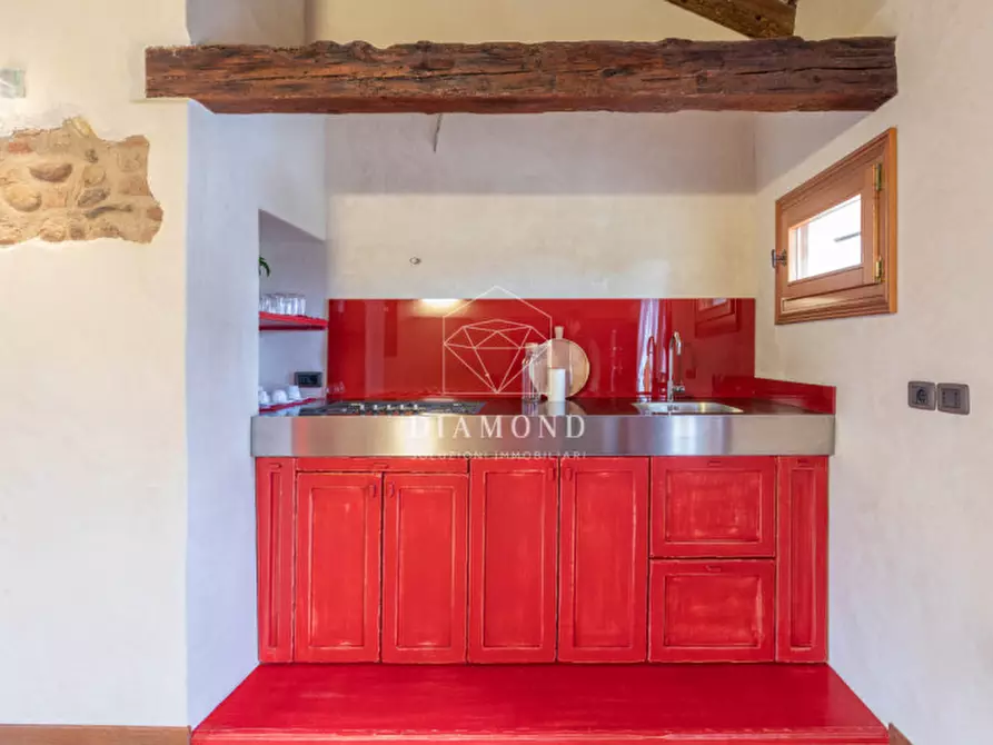 Immagine 22 di Appartamento in vendita  in Viale Bertolini a Montebelluna