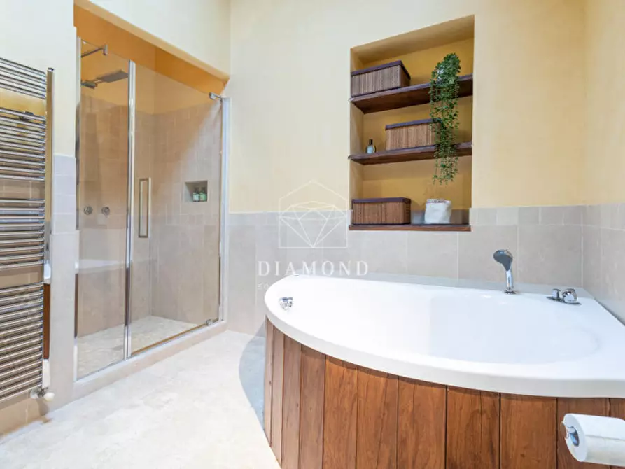 Immagine 51 di Appartamento in vendita  in Viale Bertolini a Montebelluna