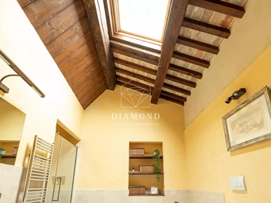 Immagine 52 di Appartamento in vendita  in Viale Bertolini a Montebelluna