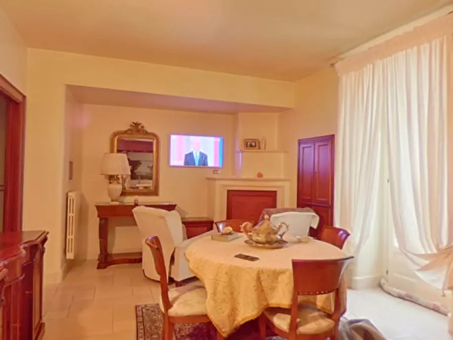 Immagine 9 di Palazzo in vendita  in CRYSA a Fasano