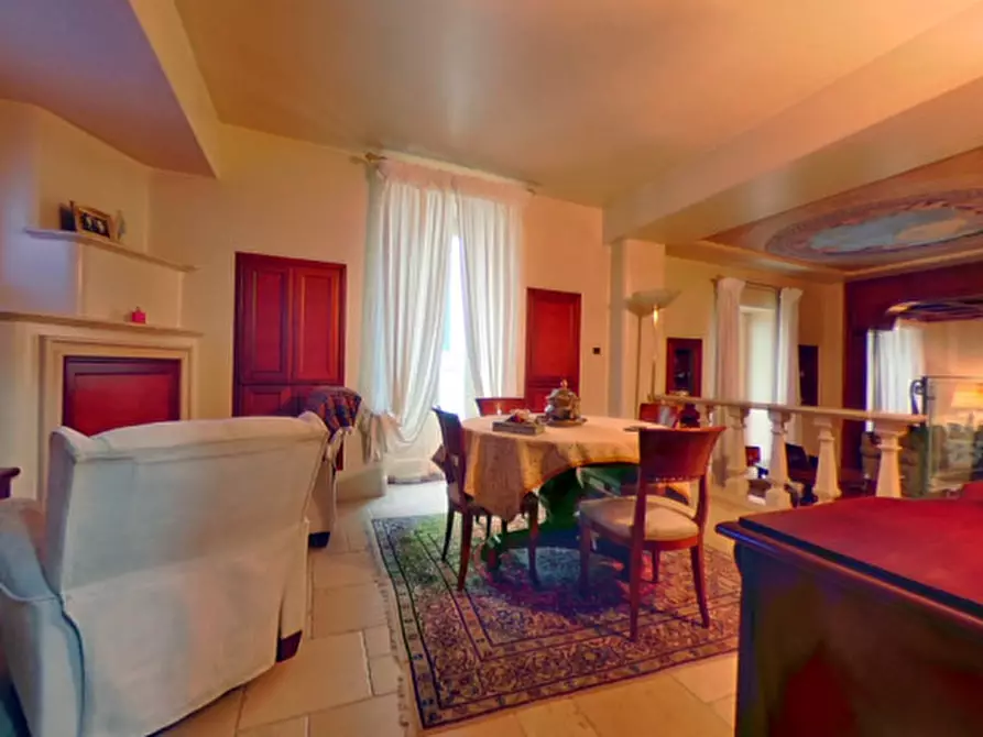 Immagine 16 di Palazzo in vendita  in CRYSA a Fasano