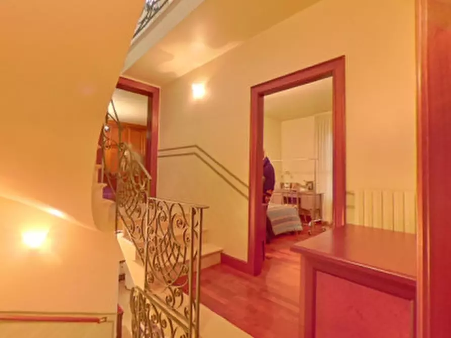 Immagine 19 di Palazzo in vendita  in CRYSA a Fasano