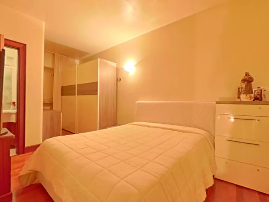 Immagine 20 di Palazzo in vendita  in CRYSA a Fasano