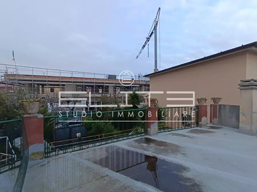 Immagine 8 di Appartamento in vendita  a Falconara Marittima