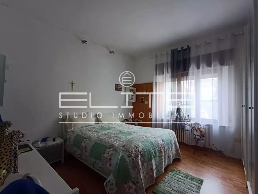 Immagine 12 di Appartamento in vendita  a Falconara Marittima