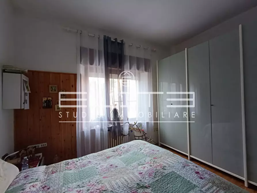 Immagine 13 di Appartamento in vendita  a Falconara Marittima