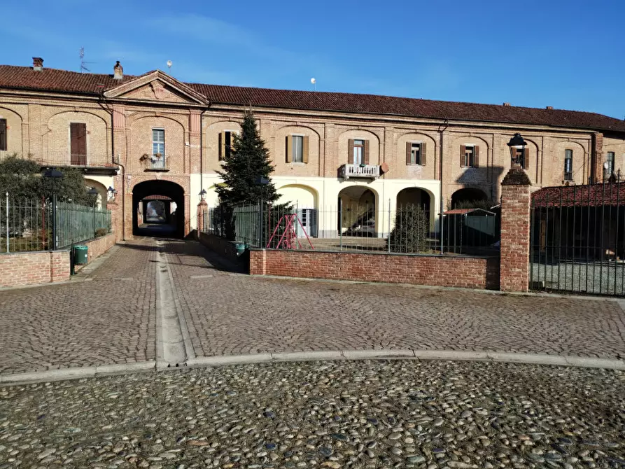 Immagine 1 di Casa indipendente in vendita  in Via Cascina Cigliano a Mazzè