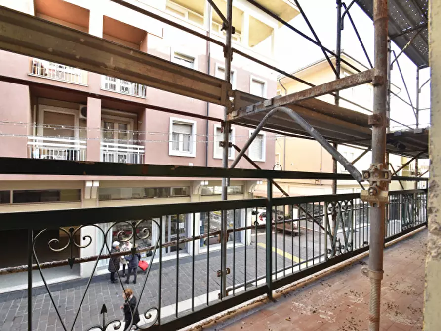 Immagine 16 di Appartamento in vendita  in Corso Mazzini 37 a Bussolengo