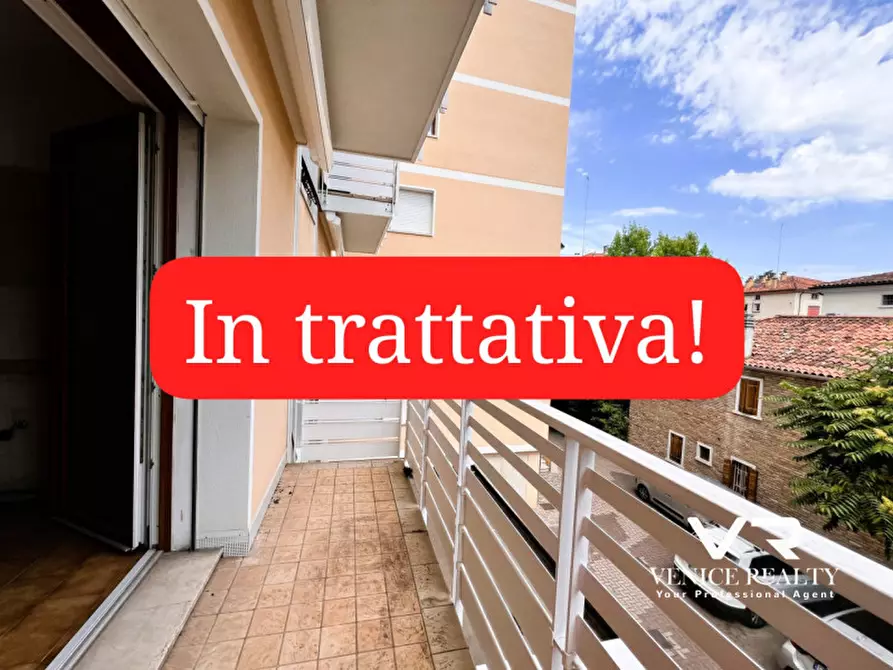 Immagine 1 di Appartamento in vendita  in VIA CANEVE a Venezia