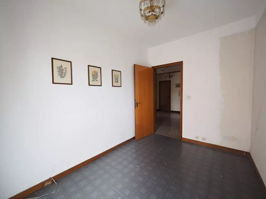 Immagine 13 di Appartamento in vendita  in VIA CANEVE a Venezia