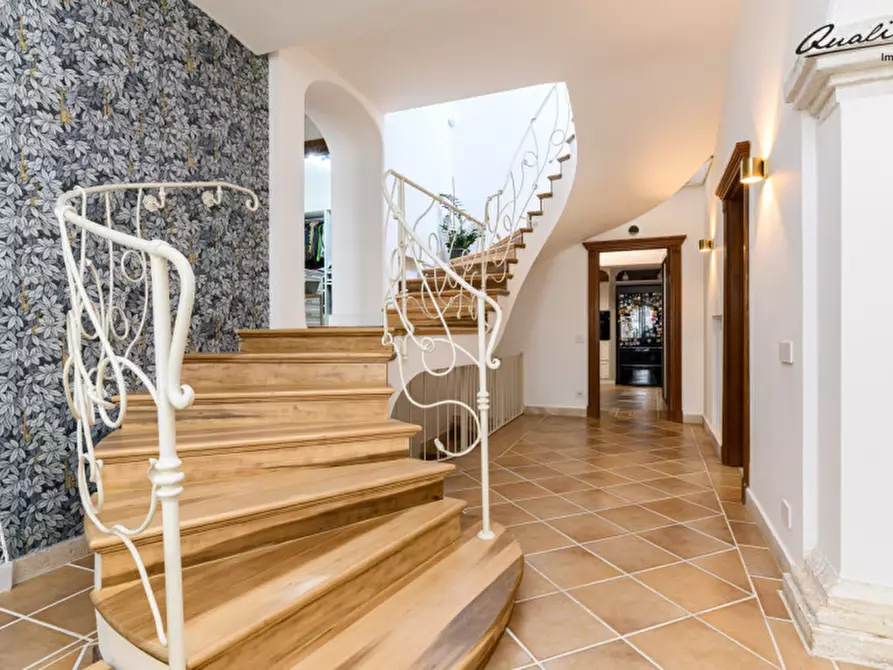 Immagine 13 di Villa in vendita  in VIA COLLE PIGNATTA a Velletri