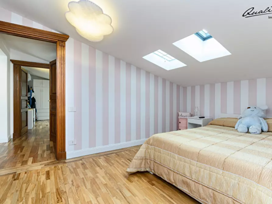 Immagine 36 di Villa in vendita  in VIA COLLE PIGNATTA a Velletri