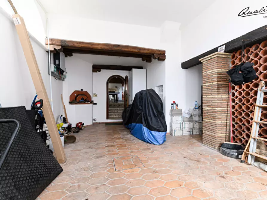 Immagine 39 di Villa in vendita  in VIA COLLE PIGNATTA a Velletri