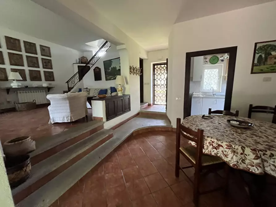 Immagine 7 di Villa in vendita  in Viale Nettuno a Fiumicino