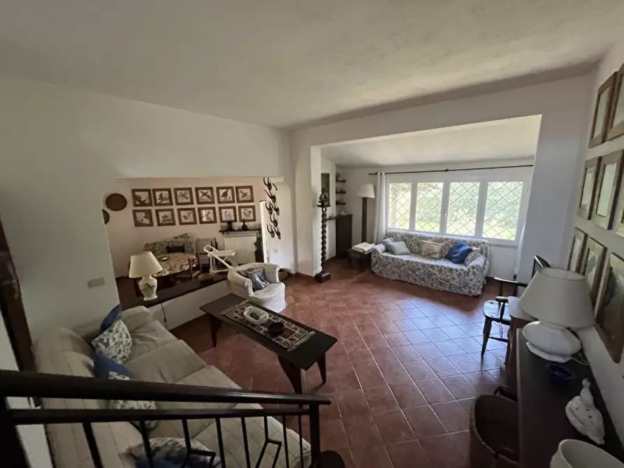 Immagine 9 di Villa in vendita  in Viale Nettuno a Fiumicino