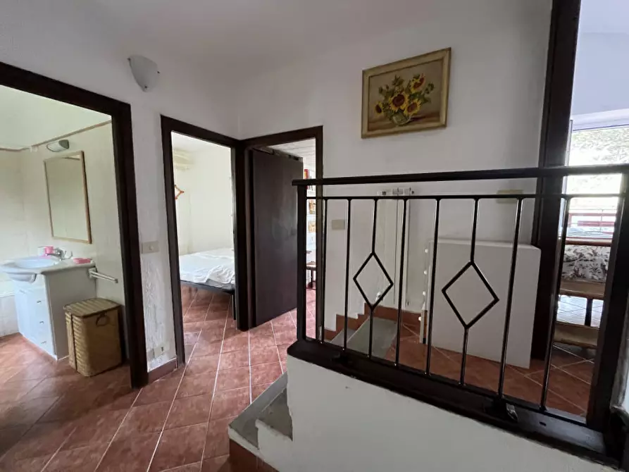 Immagine 10 di Villa in vendita  in Viale Nettuno a Fiumicino