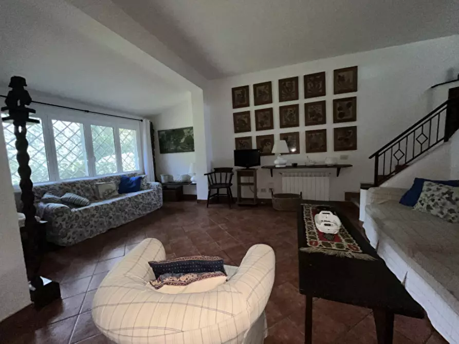 Immagine 13 di Villa in vendita  in Viale Nettuno a Fiumicino