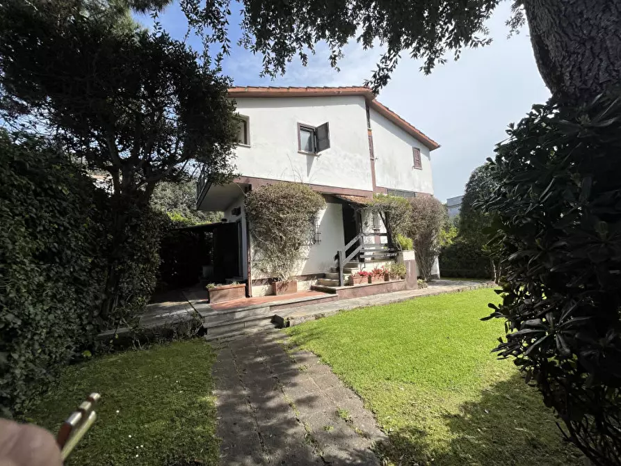 Immagine 52 di Villa in vendita  in Viale Nettuno a Fiumicino