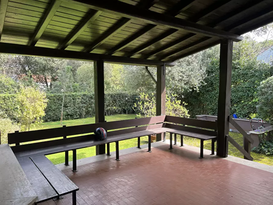 Immagine 54 di Villa in vendita  in Viale Nettuno a Fiumicino