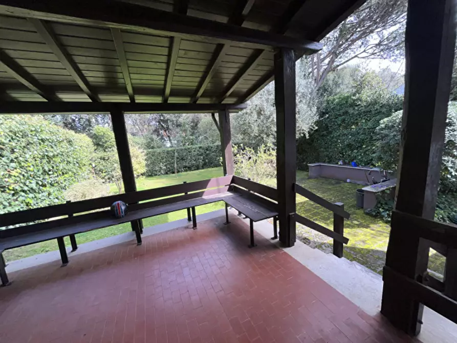 Immagine 71 di Villa in vendita  in Viale Nettuno a Fiumicino