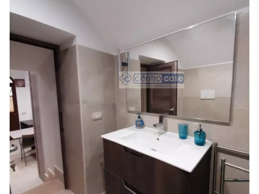 Immagine 14 di Appartamento in vendita  in via san giovanni a Gaeta