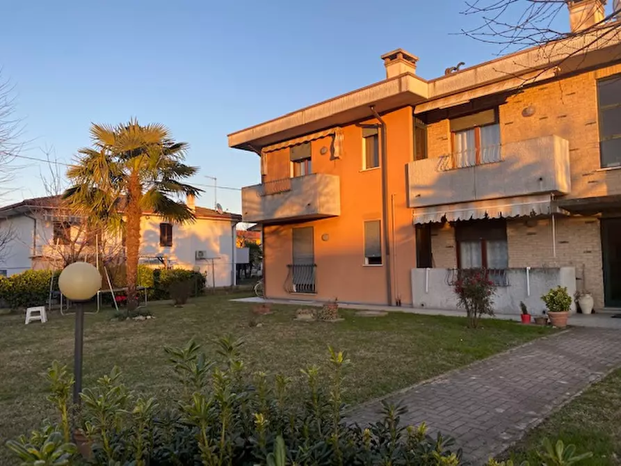 Immagine 13 di Appartamento in vendita  in via vivaldi a Brugine