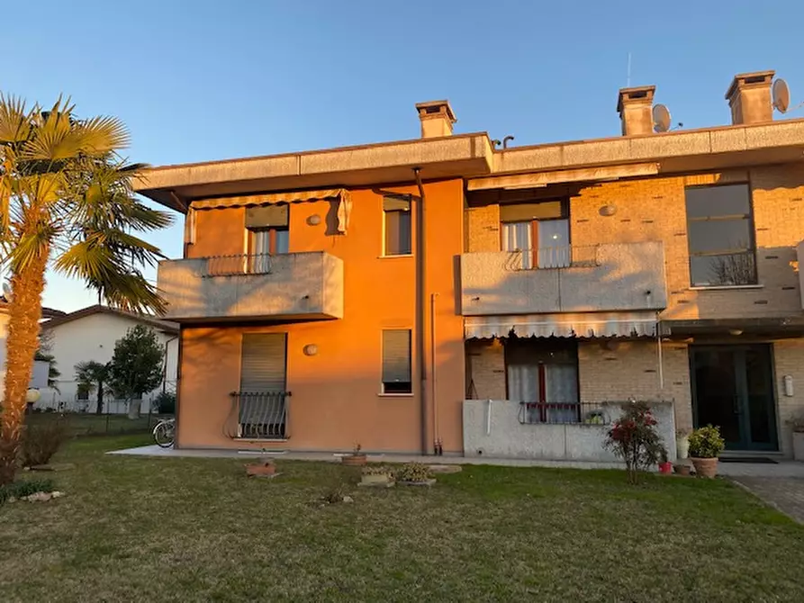 Immagine 14 di Appartamento in vendita  in via vivaldi a Brugine