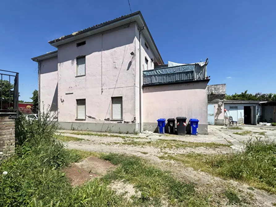 Immagine 5 di Villetta a schiera in vendita  in strada Asolana, 143/144 a Colorno