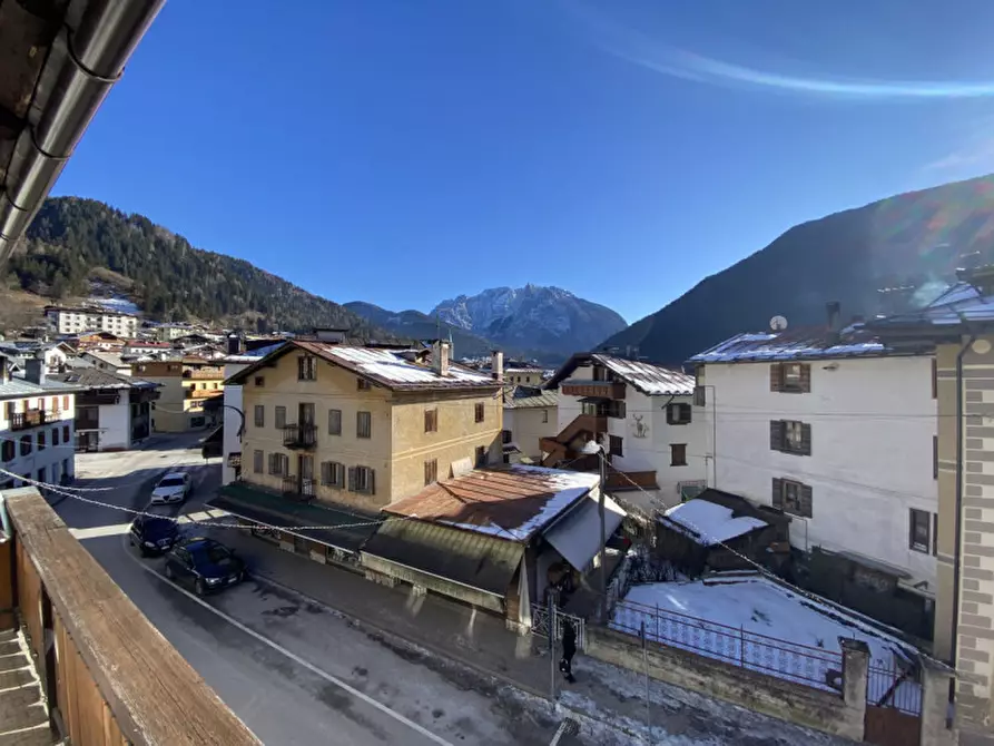 Immagine 15 di Villetta a schiera in vendita  in Via Dante,32 a Auronzo Di Cadore