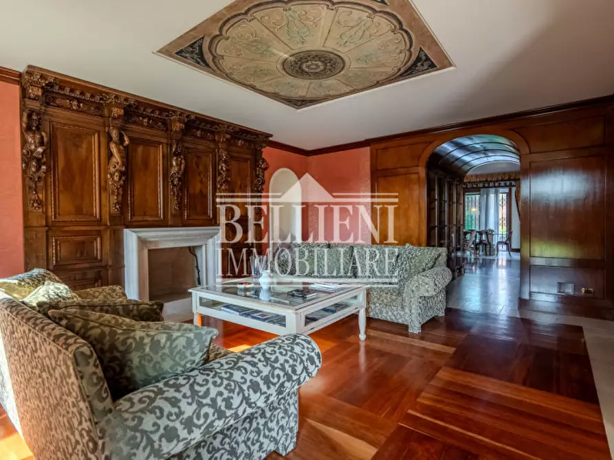 Immagine 4 di Villa in vendita  in Strada della Parolina a Vicenza