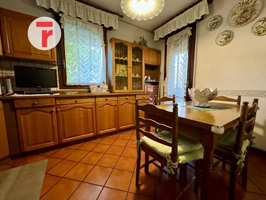 Immagine 5 di Casa bifamiliare in vendita  in via porta a Cadoneghe