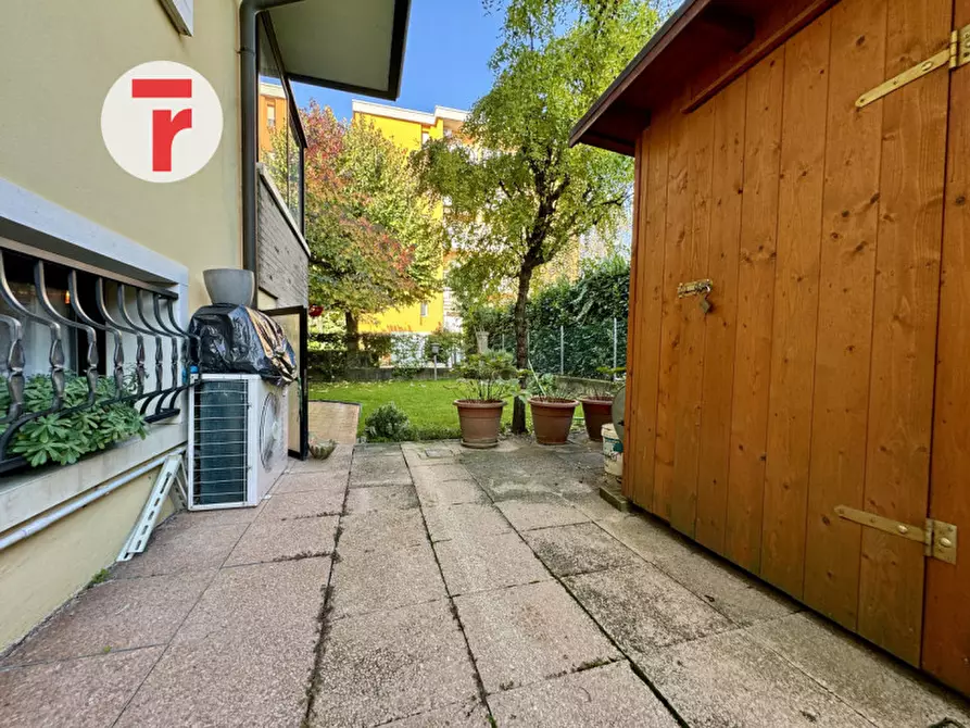 Immagine 10 di Casa bifamiliare in vendita  in via porta a Cadoneghe