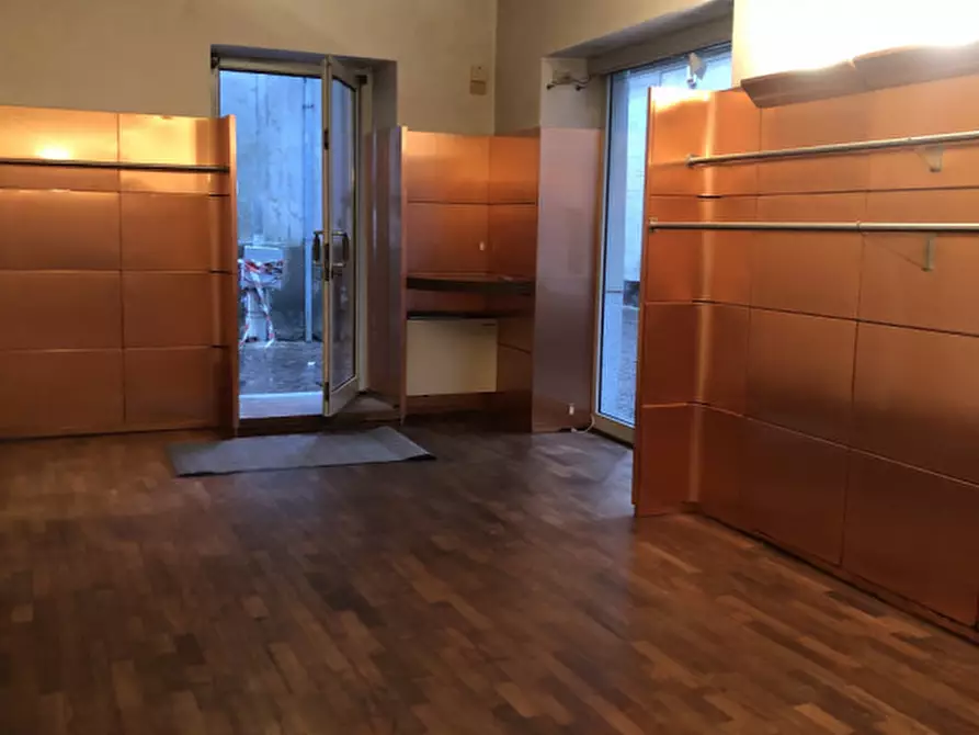 Immagine 20 di Palazzo in vendita  in Via Ambrogio Volpi 35 a Casale Monferrato