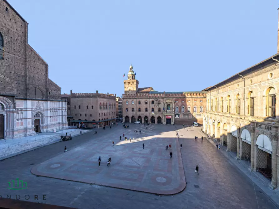 Immagine 12 di Ufficio in vendita  in via Pescherie Vecchie a Bologna