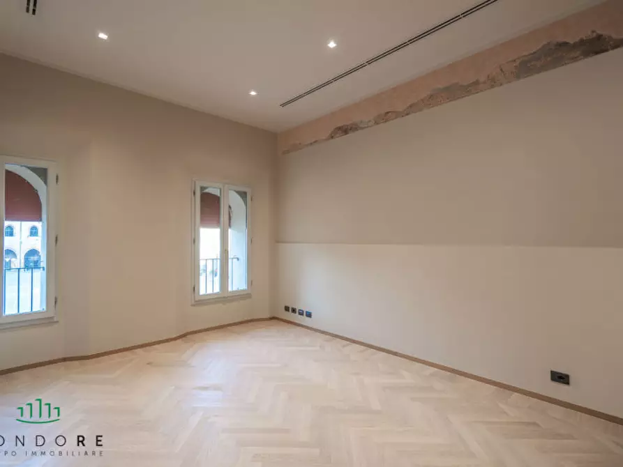 Immagine 26 di Ufficio in affitto  in via Pescherie Vecchie a Bologna