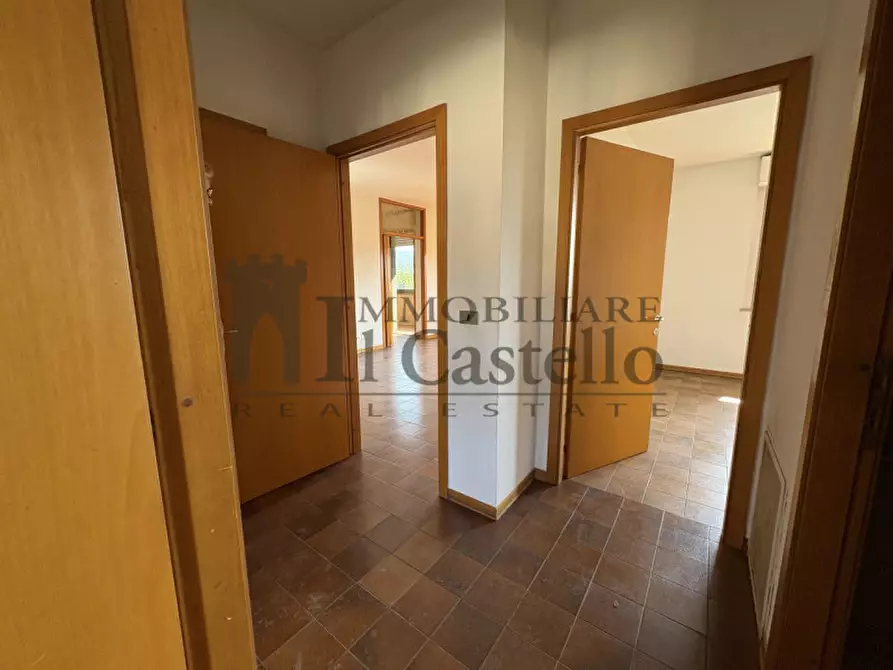 Immagine 13 di Appartamento in vendita  in camucia a Cortona