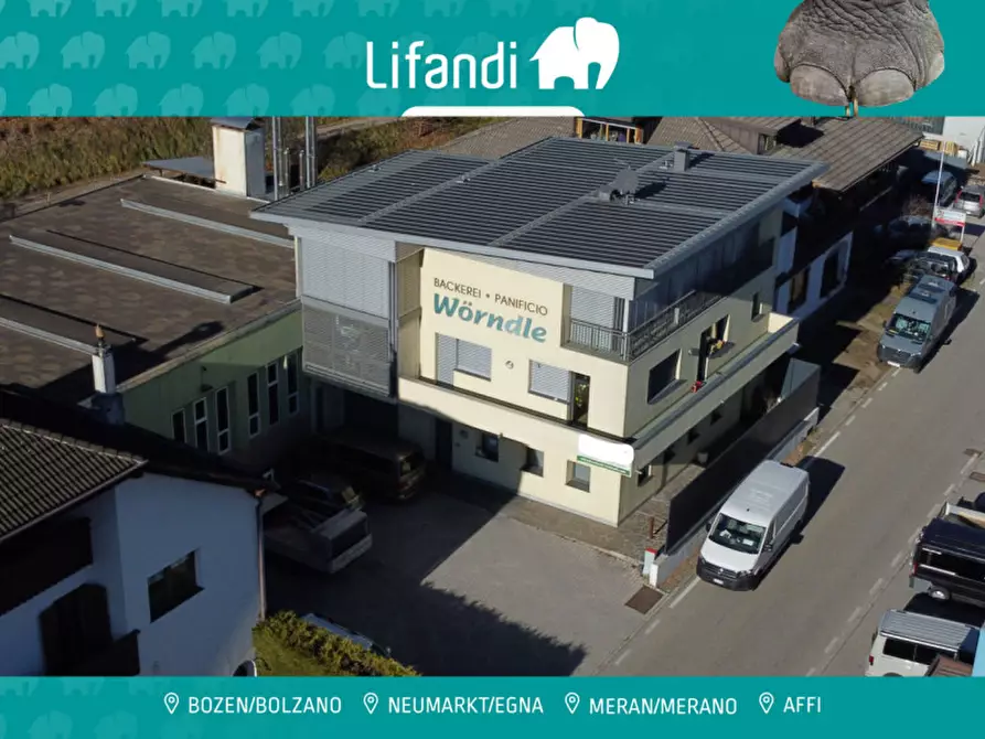 Immagine 1 di Appartamento in vendita  in Zona artigianale a Caldaro Sulla Strada Del Vino .Kaltern An De.