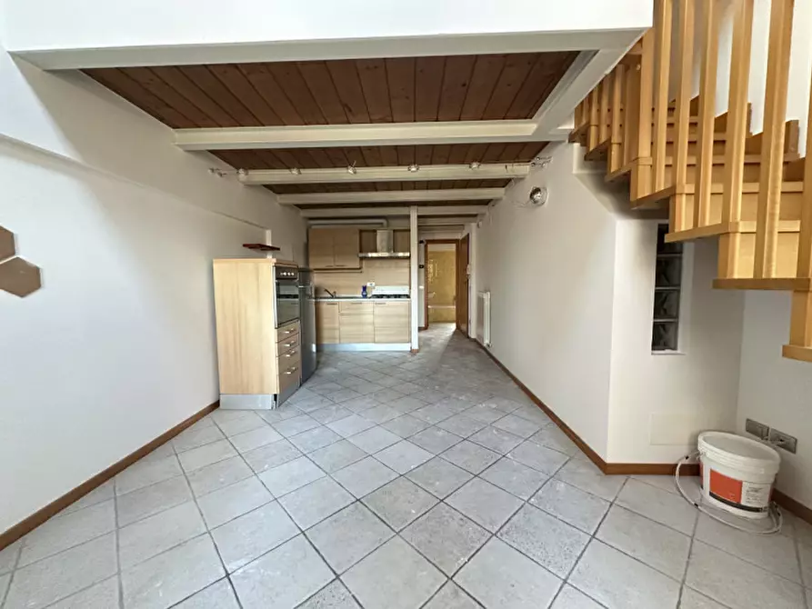 Immagine 3 di Appartamento in vendita  in Viale Giacomo Leopardi a Senigallia