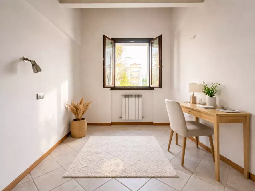 Immagine 4 di Appartamento in vendita  in Viale Giacomo Leopardi a Senigallia