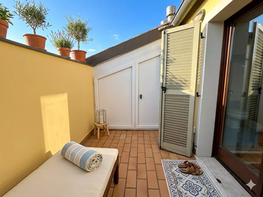 Immagine 11 di Appartamento in vendita  in Viale Giacomo Leopardi a Senigallia