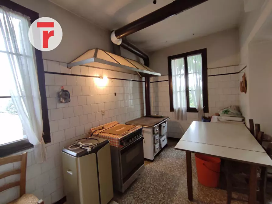 Immagine 5 di Rustico / casale in vendita  in Via Trieste a Vigodarzere