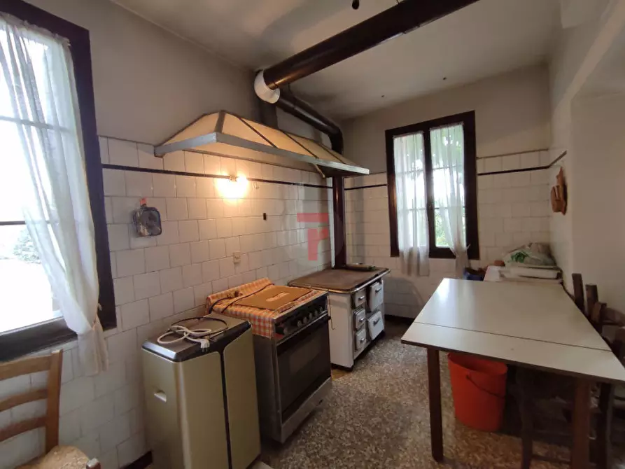 Immagine 4 di Rustico / casale in vendita  in Via Trieste a Vigodarzere