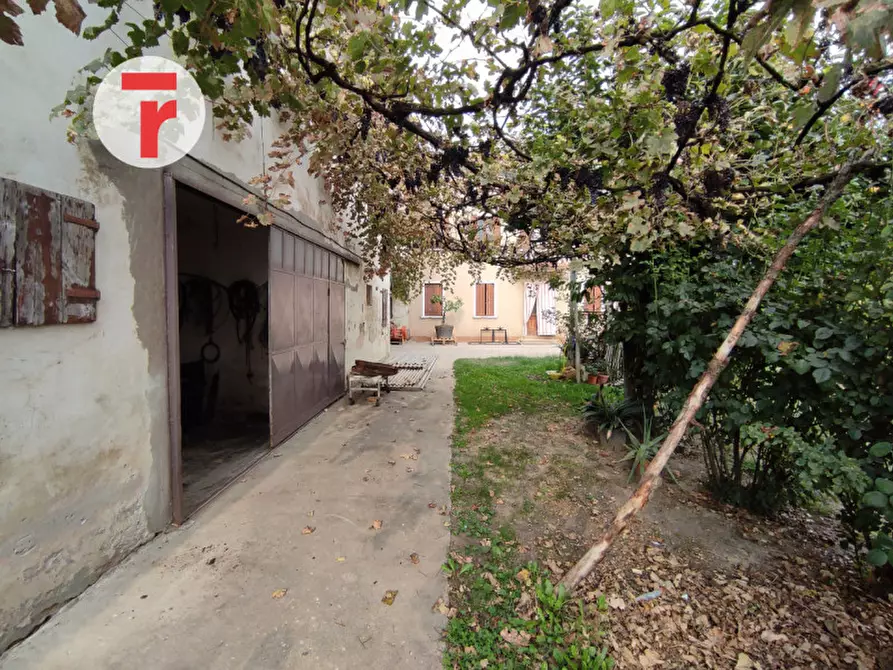 Immagine 17 di Rustico / casale in vendita  in Via Trieste a Vigodarzere