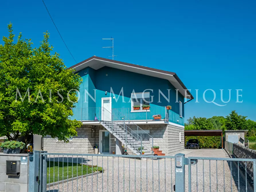 Immagine 37 di Casa indipendente in vendita  in Via bassa 267 a Ferrara