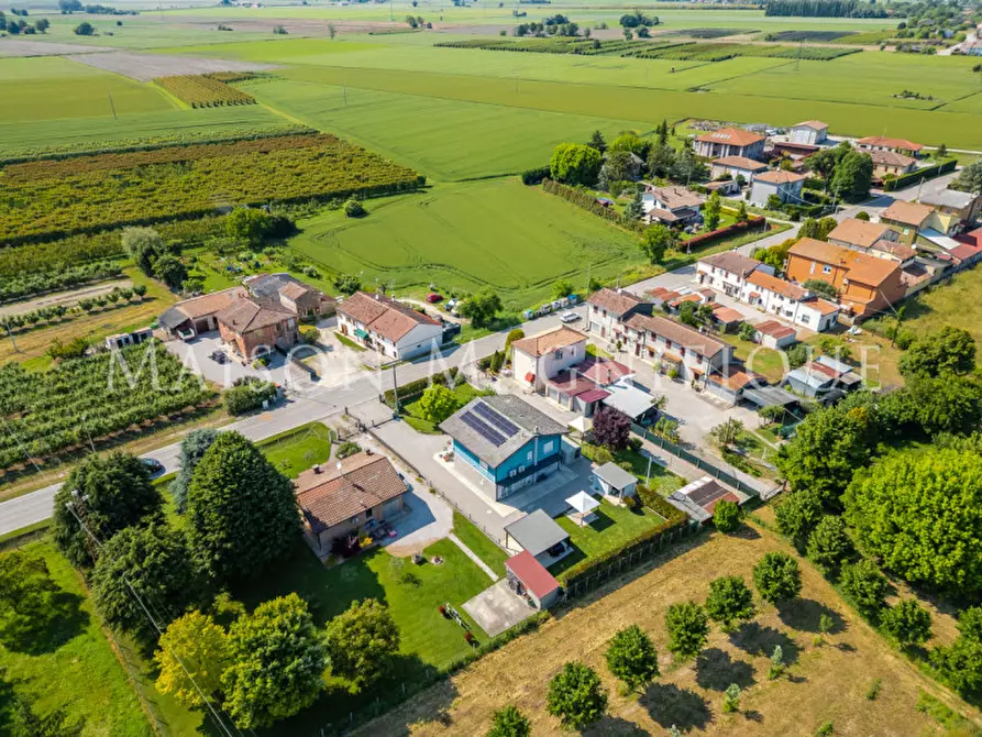 Immagine 41 di Casa indipendente in vendita  in Via bassa 267 a Ferrara