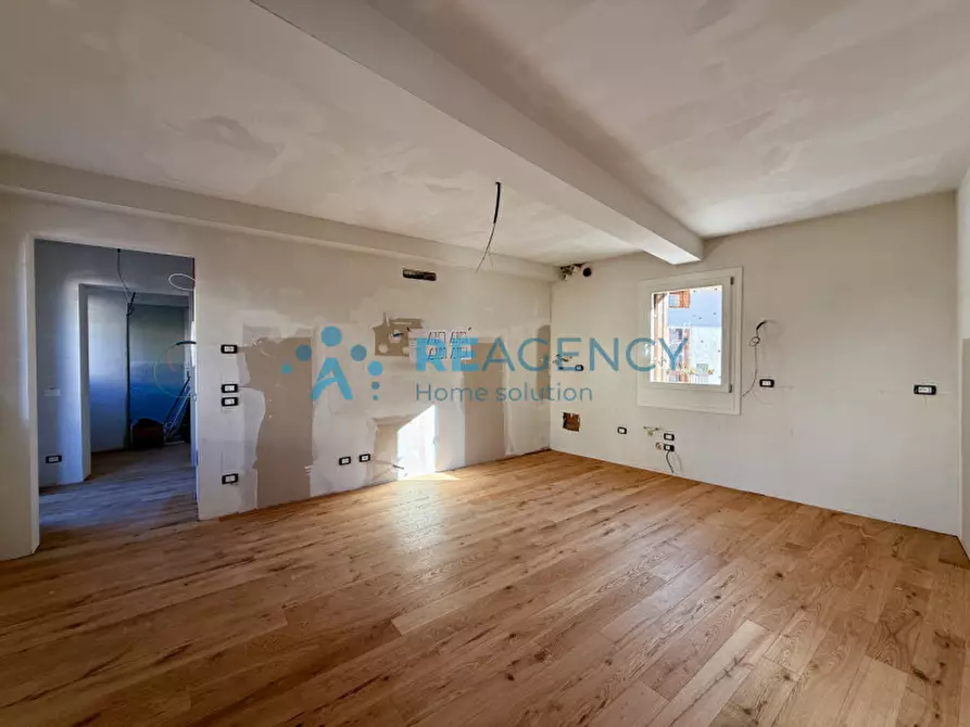 Immagine 3 di Appartamento in vendita  in Contra' della Fossetta, 7 a Vicenza